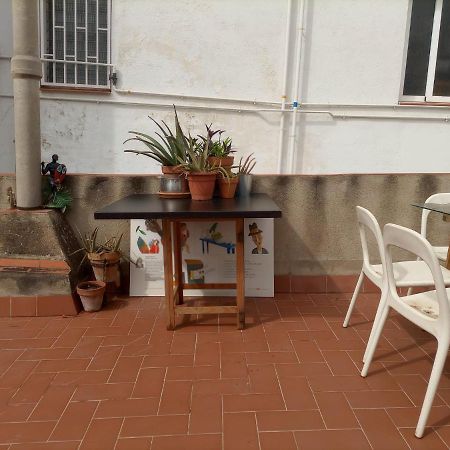 Aparteasy - Central Gracia Apartments バルセロナ エクステリア 写真