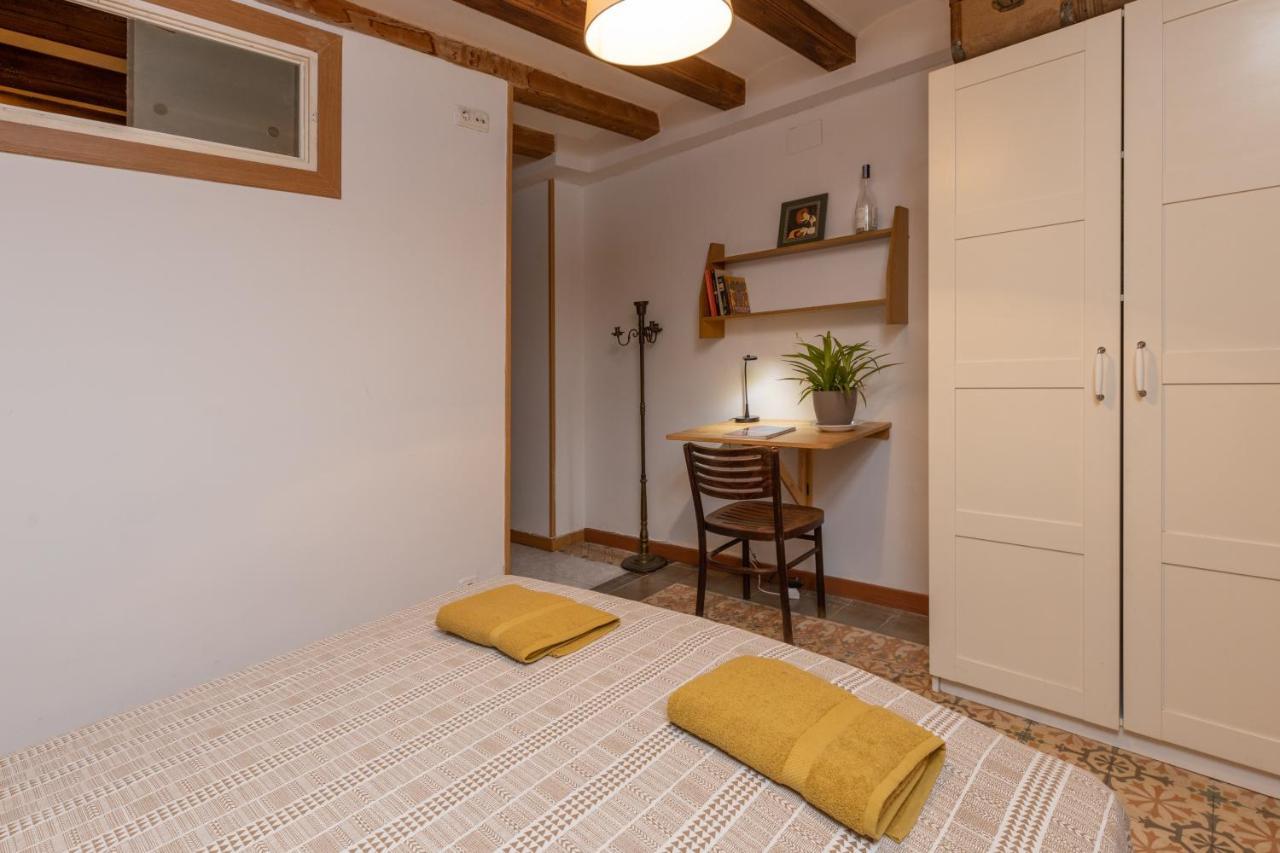 Aparteasy - Central Gracia Apartments バルセロナ エクステリア 写真
