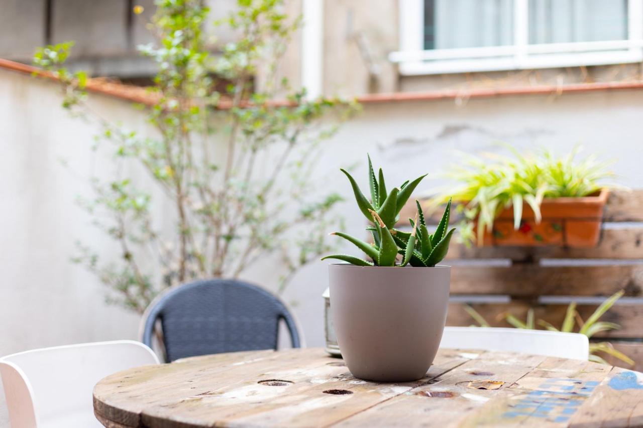 Aparteasy - Central Gracia Apartments バルセロナ エクステリア 写真
