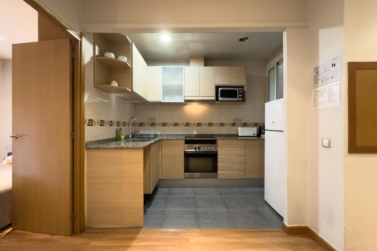 Aparteasy - Central Gracia Apartments バルセロナ エクステリア 写真