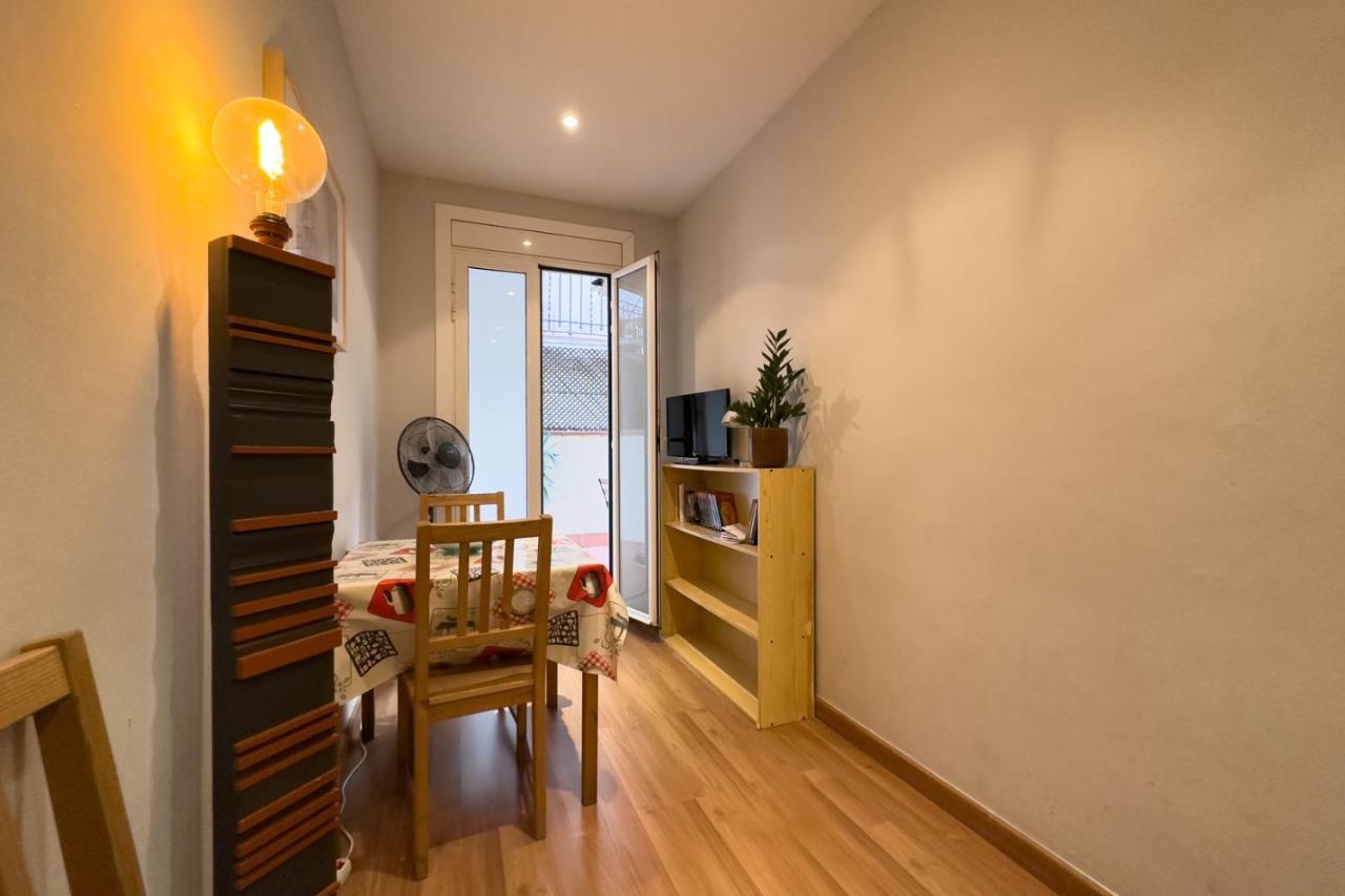 Aparteasy - Central Gracia Apartments バルセロナ エクステリア 写真