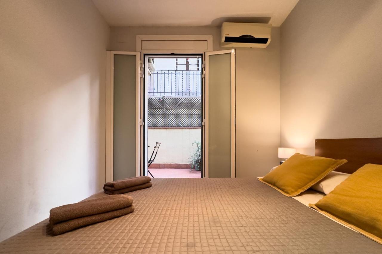 Aparteasy - Central Gracia Apartments バルセロナ エクステリア 写真