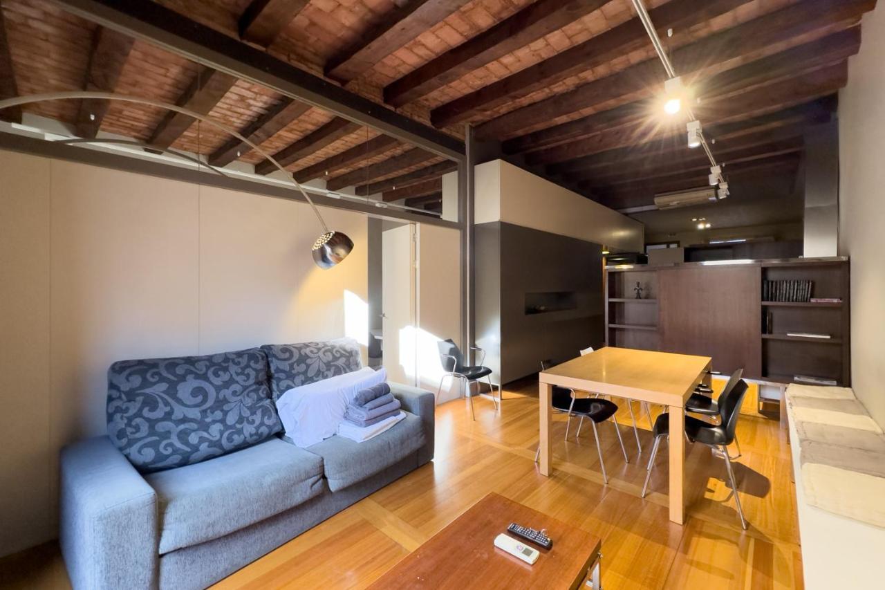 Aparteasy - Central Gracia Apartments バルセロナ エクステリア 写真