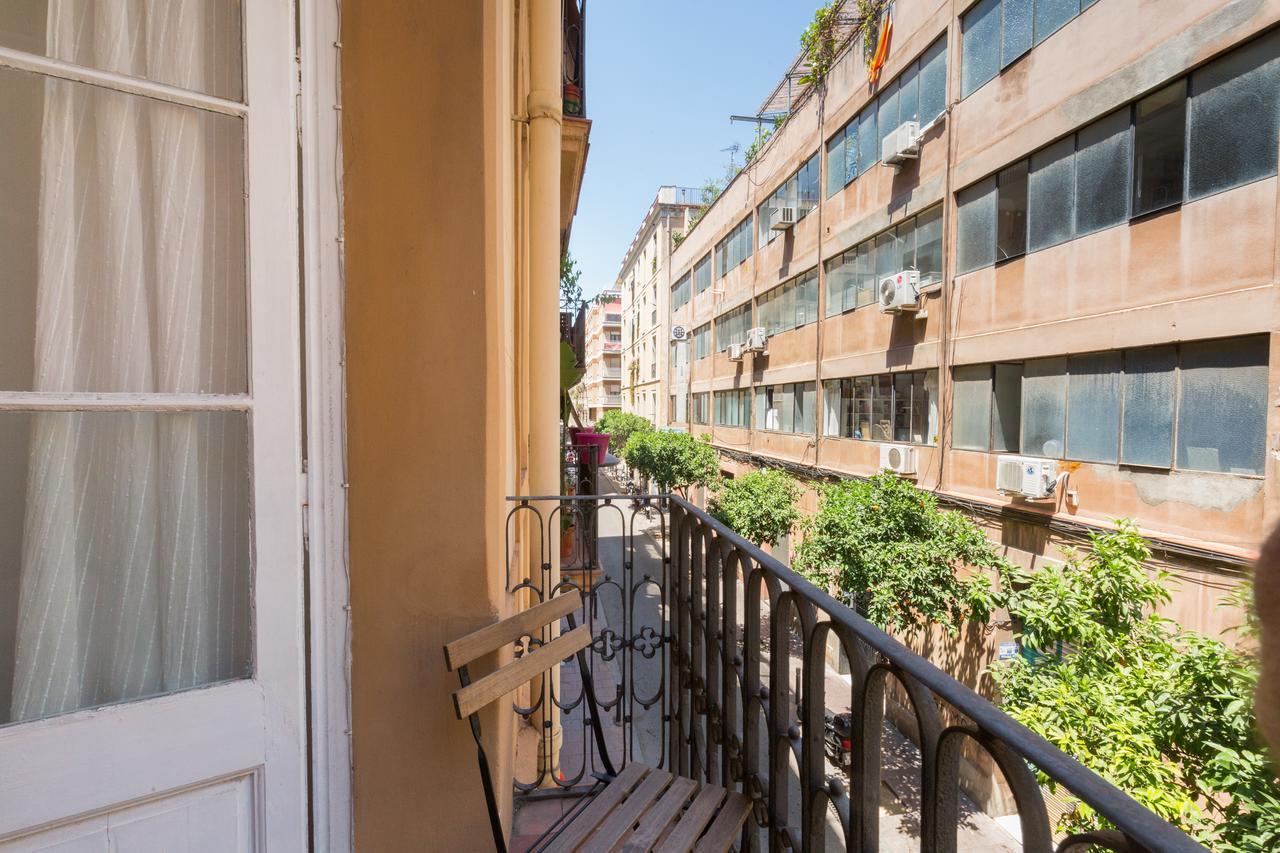 Aparteasy - Central Gracia Apartments バルセロナ エクステリア 写真